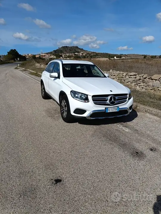 Mercedes-Benz Glc 2016 photo 2