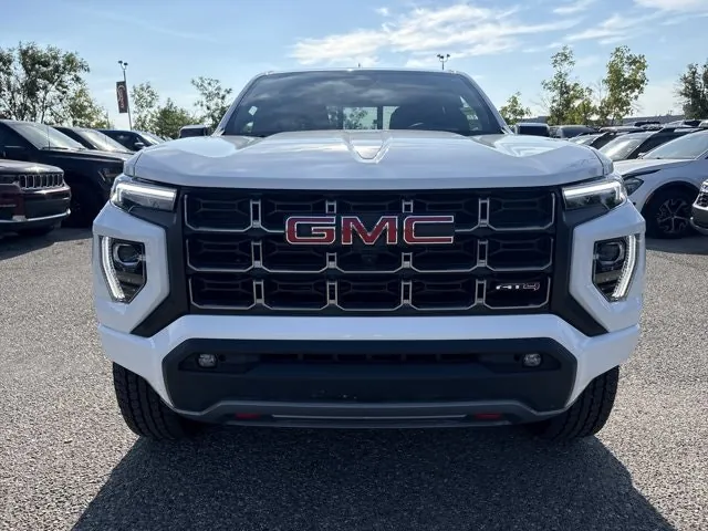 GMC Canyon 2025 photo 4