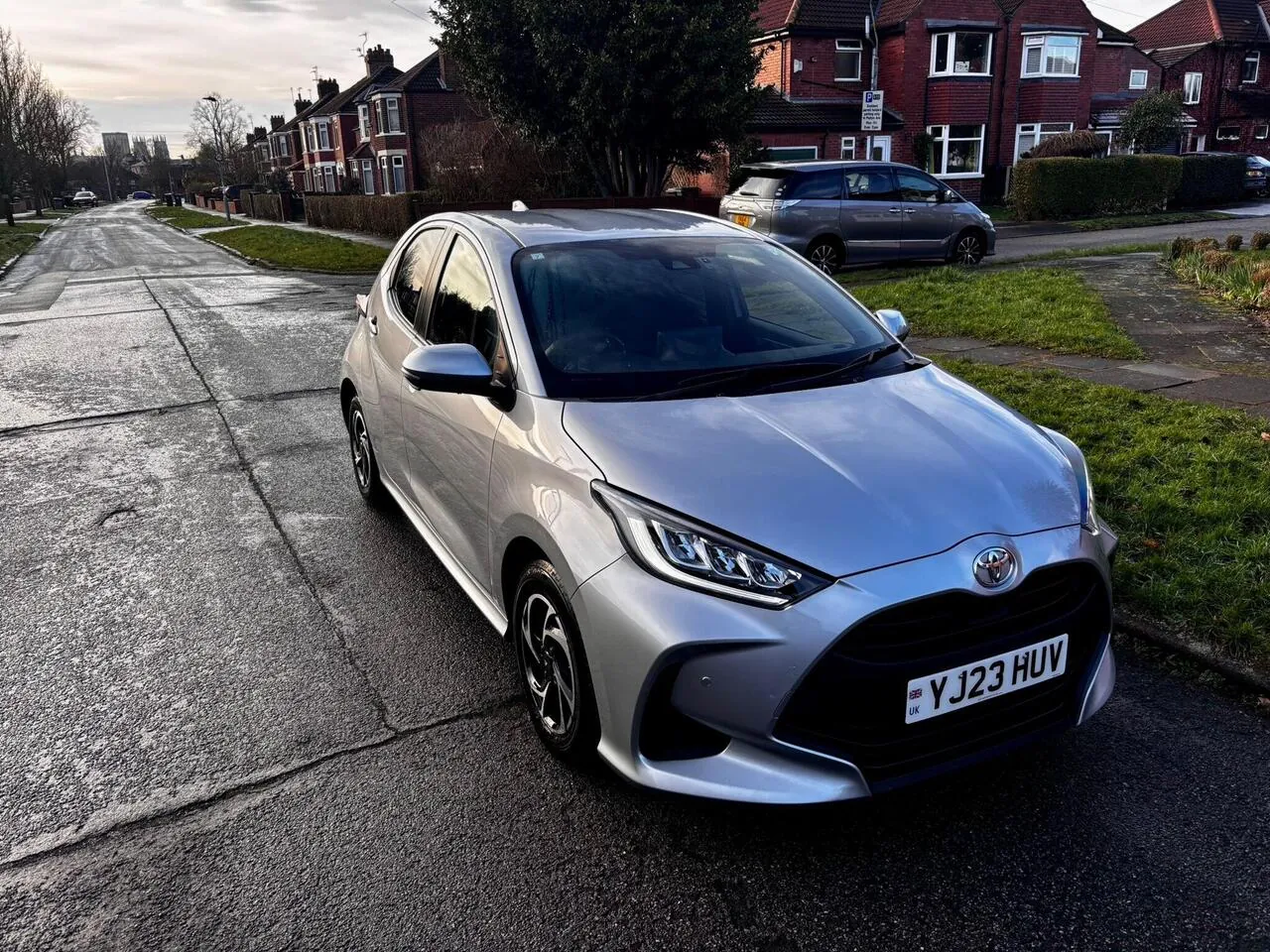 Toyota Yaris 2025 photo 3