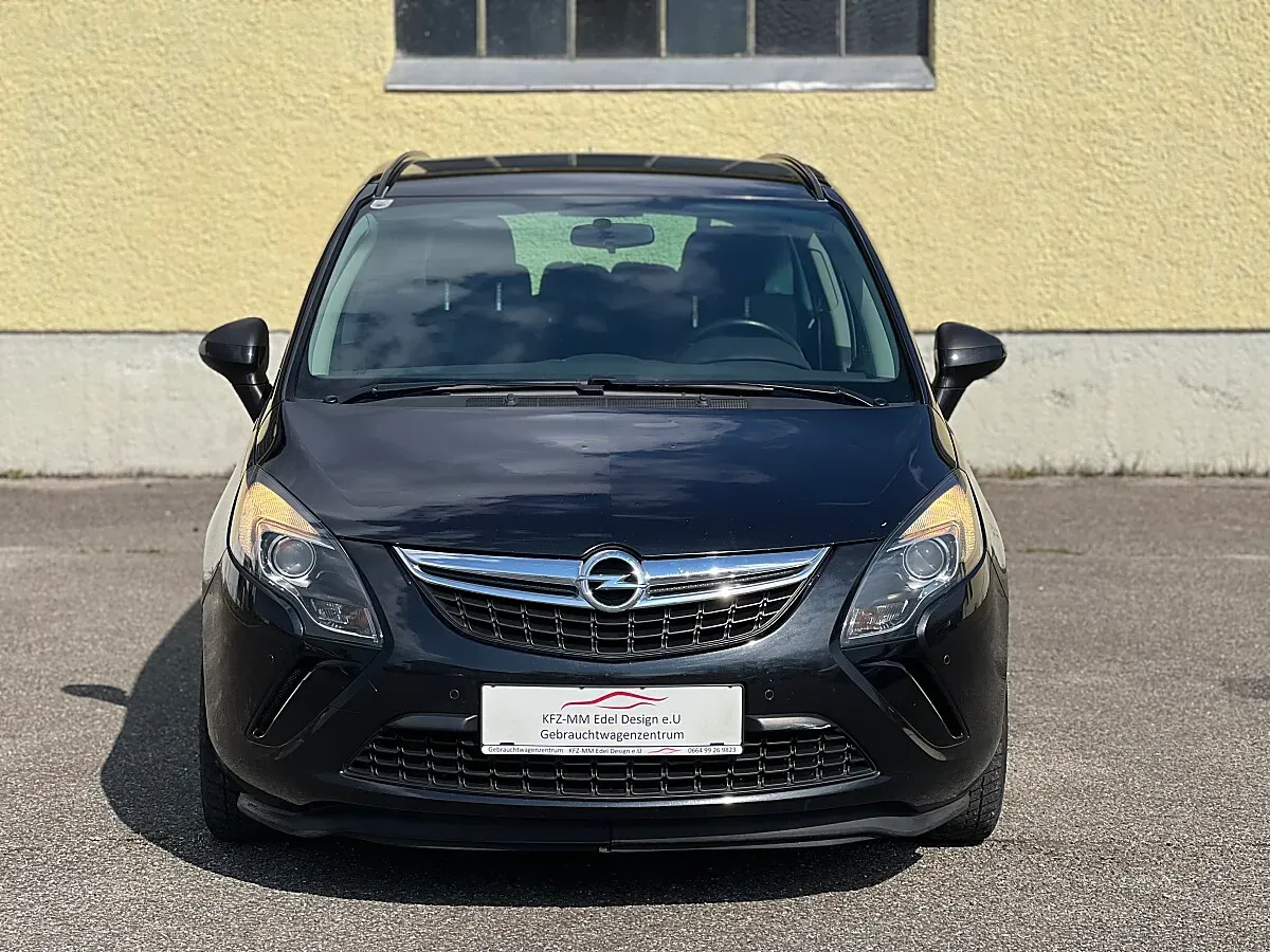 Opel Zafira Tourer 2012 photo 3
