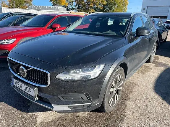 Volvo V90 Cross Country