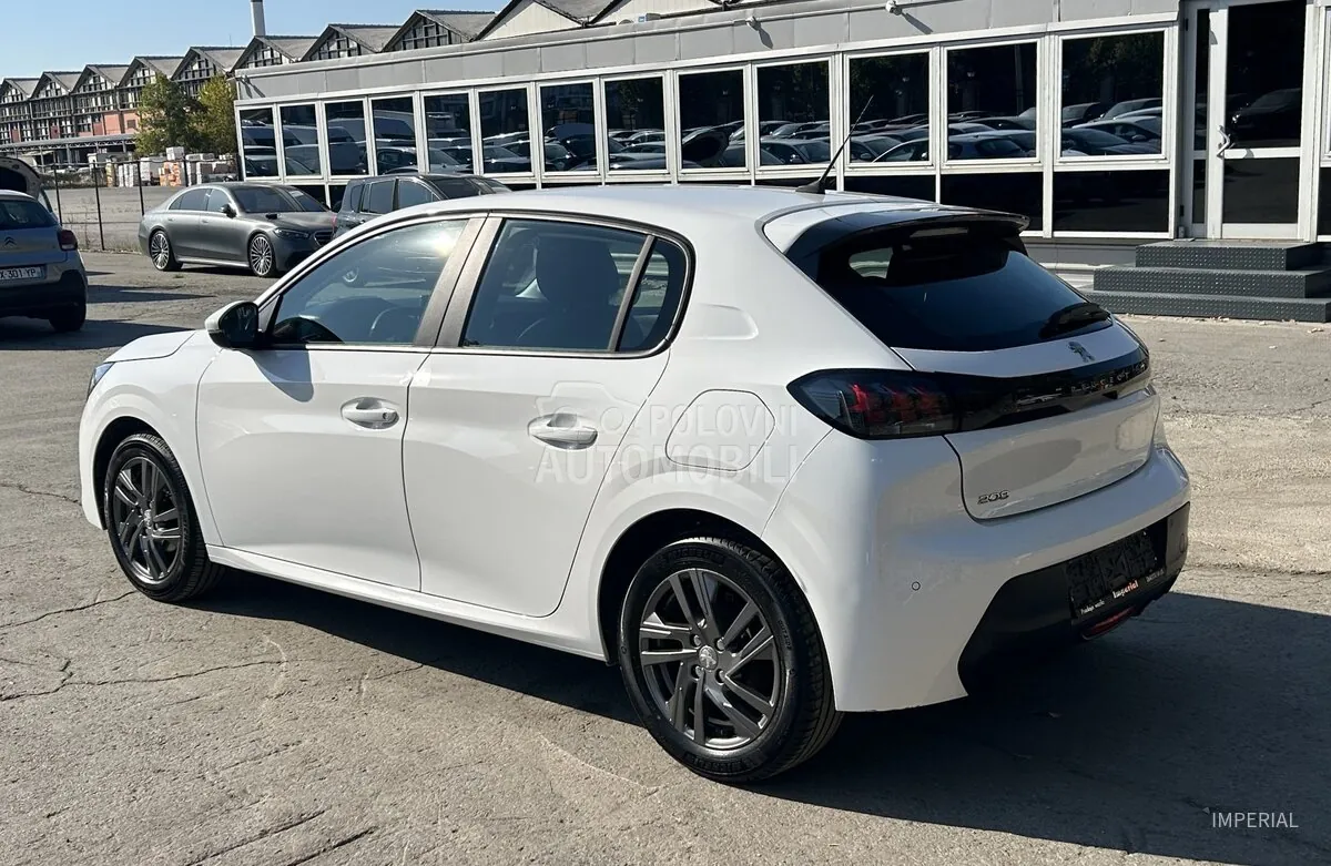 Peugeot 208 2021 photo 5