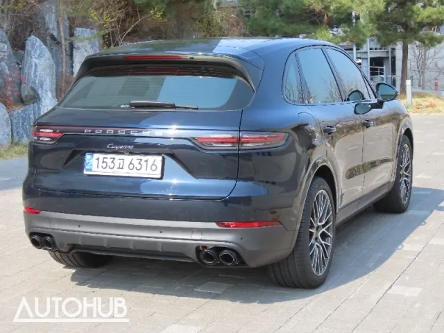 Porsche Cayenne 2021 photo 3
