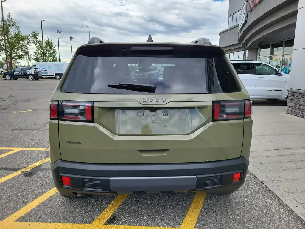 Jeep Cherokee 2026 photo 3