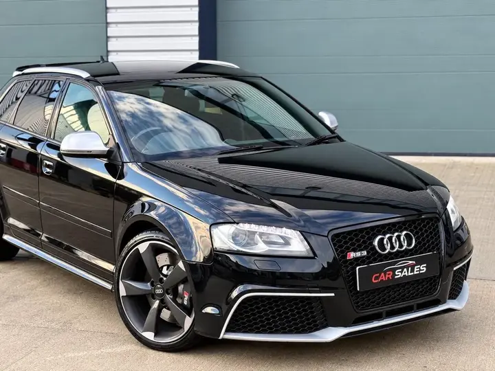 Audi Rs3 2011 photo 3