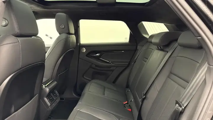Land Rover Range Rover Evoque 2025 photo 4