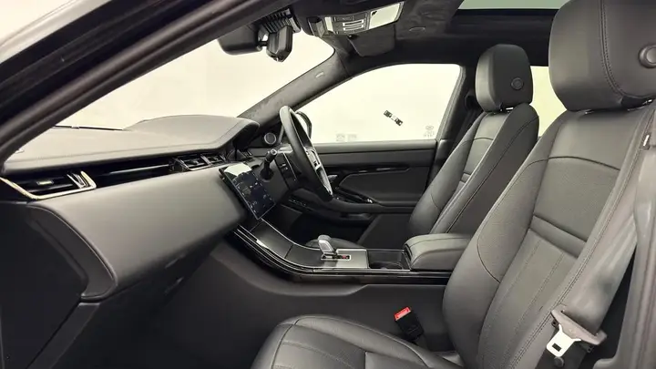 Land Rover Range Rover Evoque 2025 photo 3