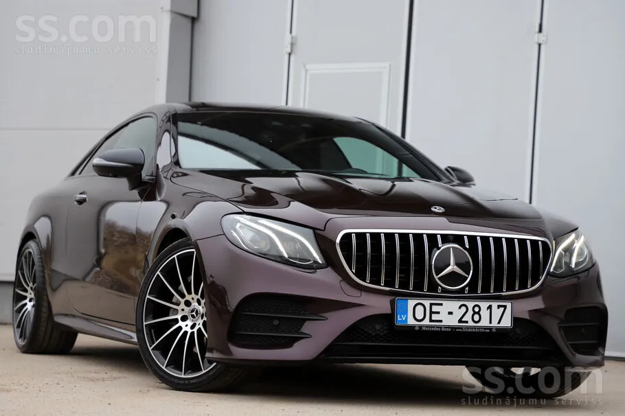 Mercedes-Benz E200