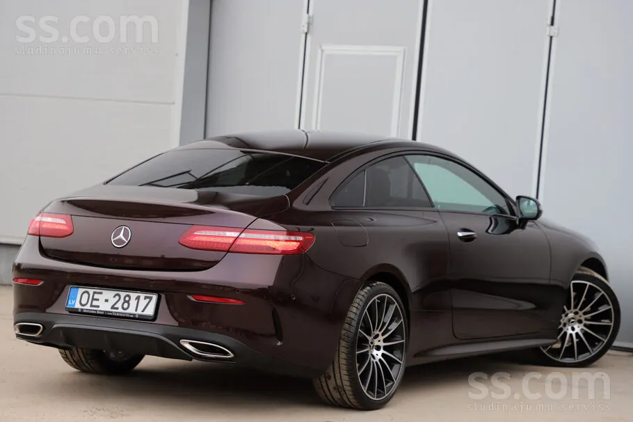 Mercedes-Benz E200 2018 photo 4