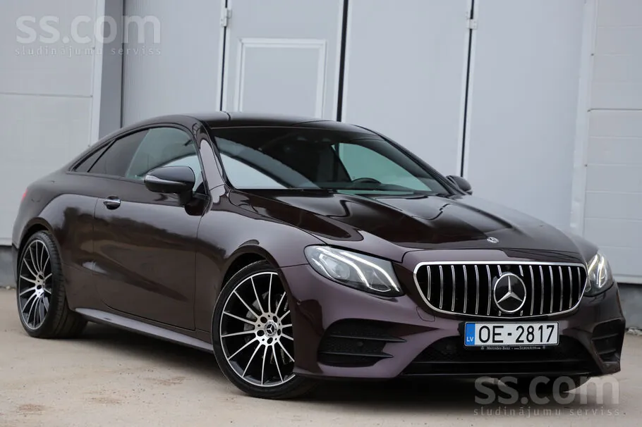 Mercedes-Benz E200 2018 photo 3