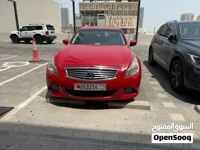 Infiniti G25 2013 photo 3