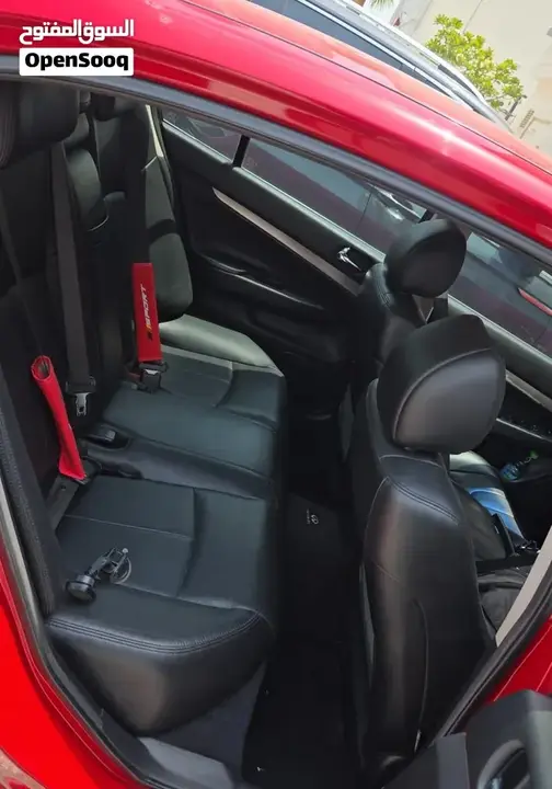Infiniti G25 2013 photo 4