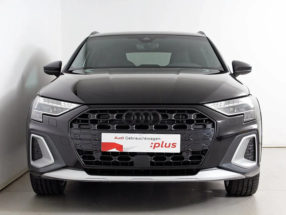 Audi A3 2025 photo 3