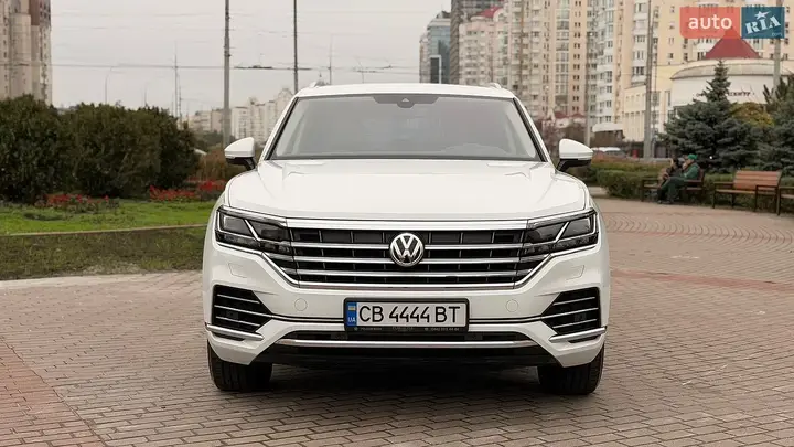 Volkswagen Touareg