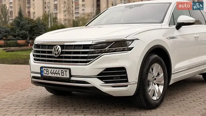 Volkswagen Touareg 2018 photo 4