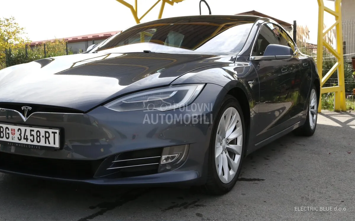 Tesla Model S