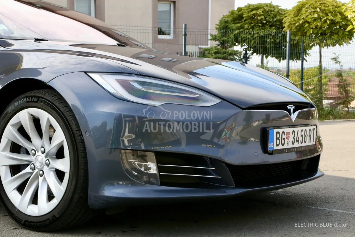 Tesla Model S 2019 photo 4