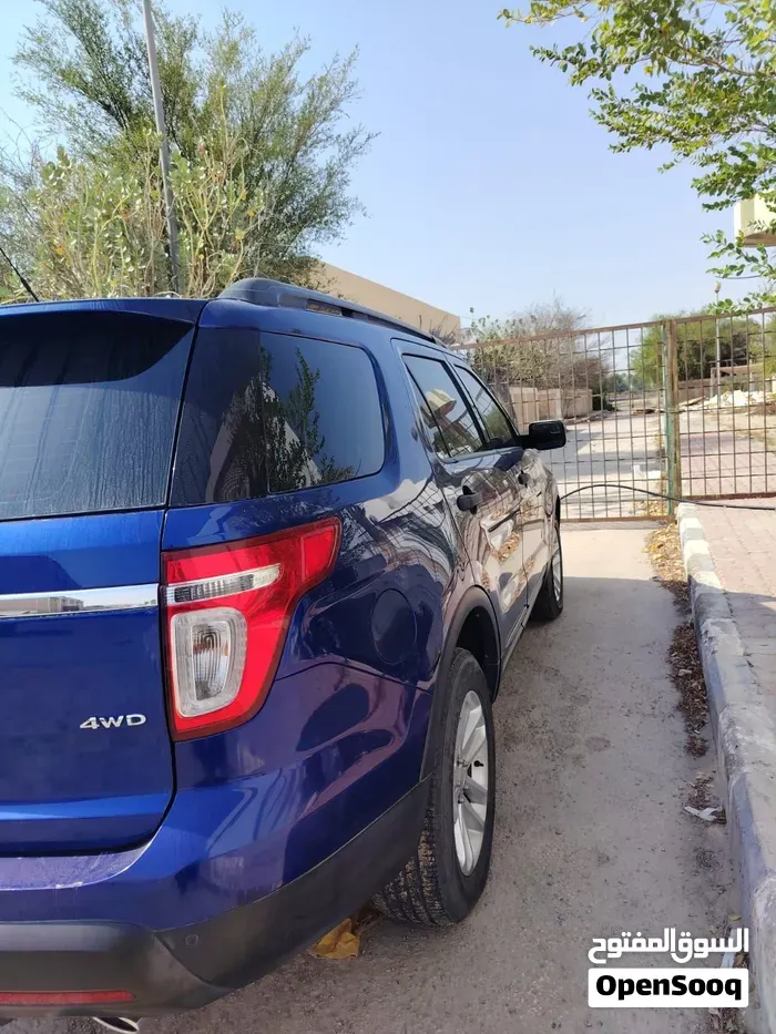 Ford Explorer 2013 photo 3