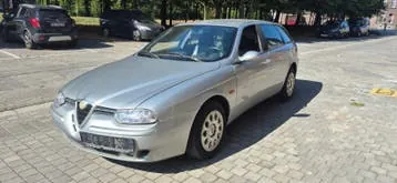 Alfa Romeo 156