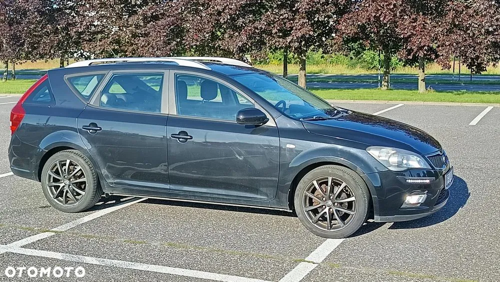 Kia Ceed 2012 photo 5