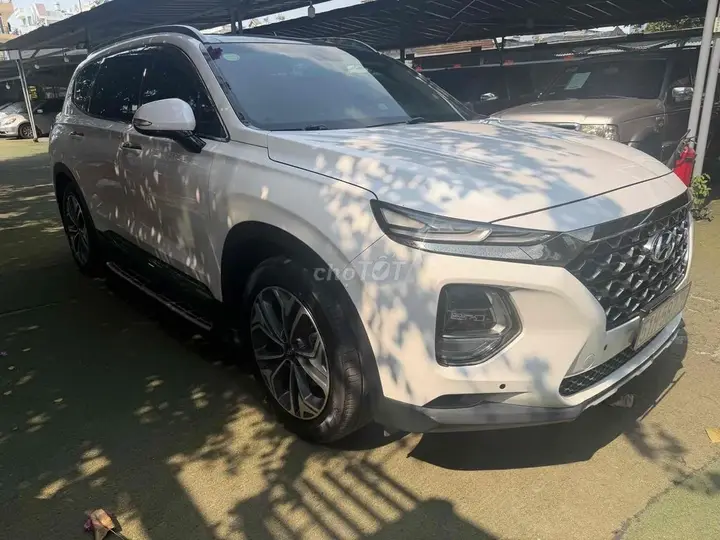Hyundai Santa Fe 2019 photo 3