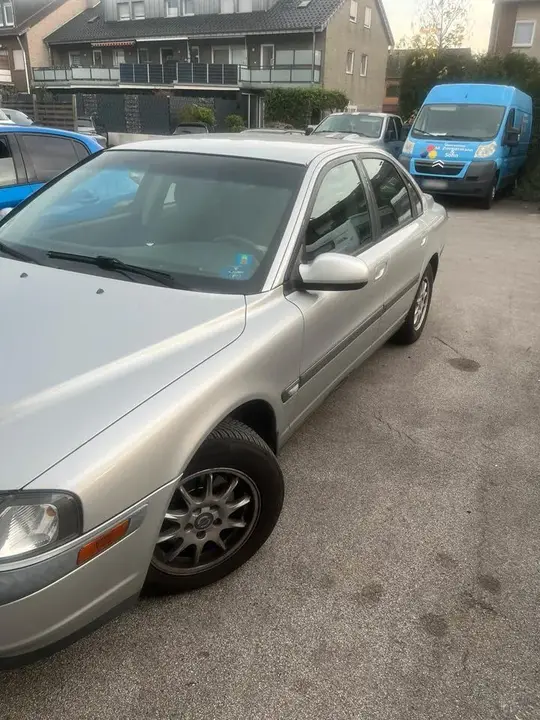Volvo S80