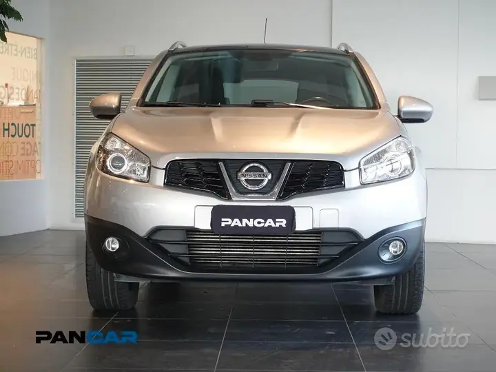 Nissan Qashqai 2010 photo 2