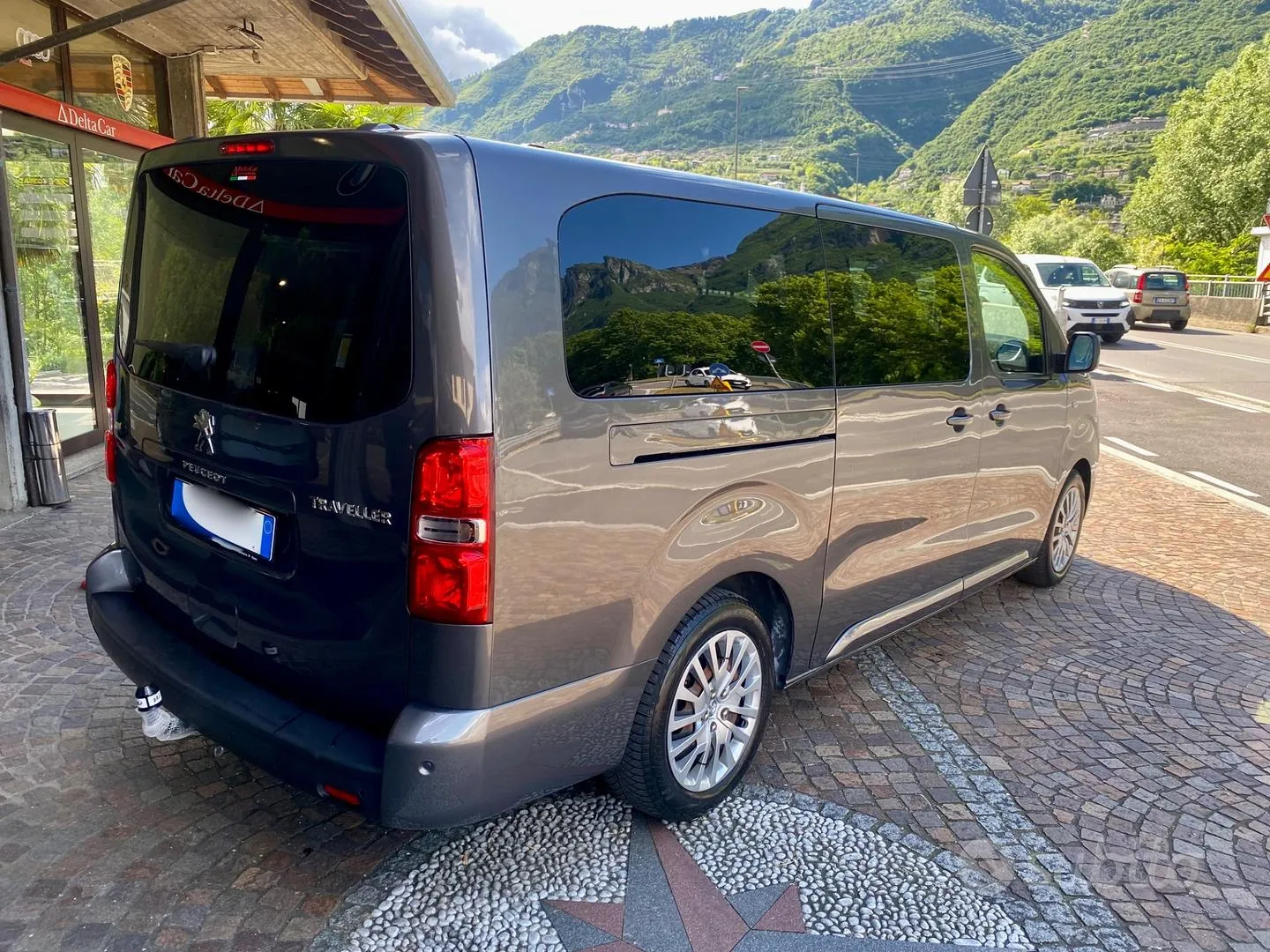 Peugeot Traveller 2021 photo 4