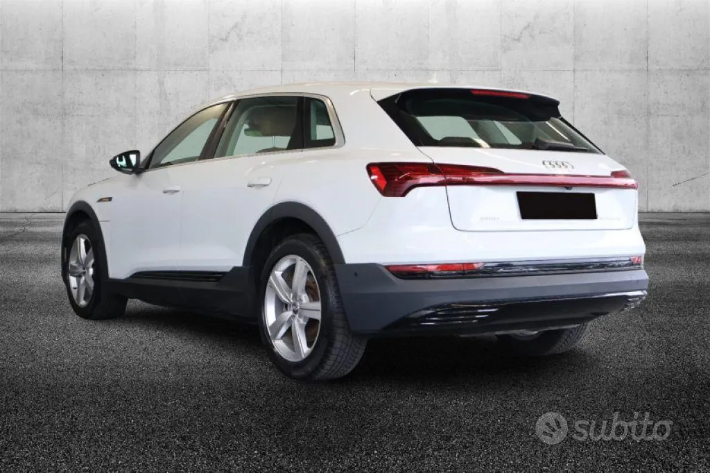 Audi E-Tron 2021 photo 3