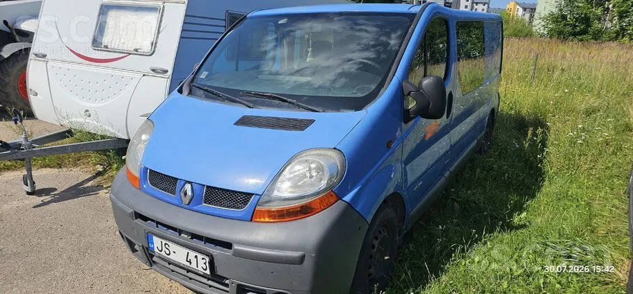 Renault Trafic 2005 photo 2