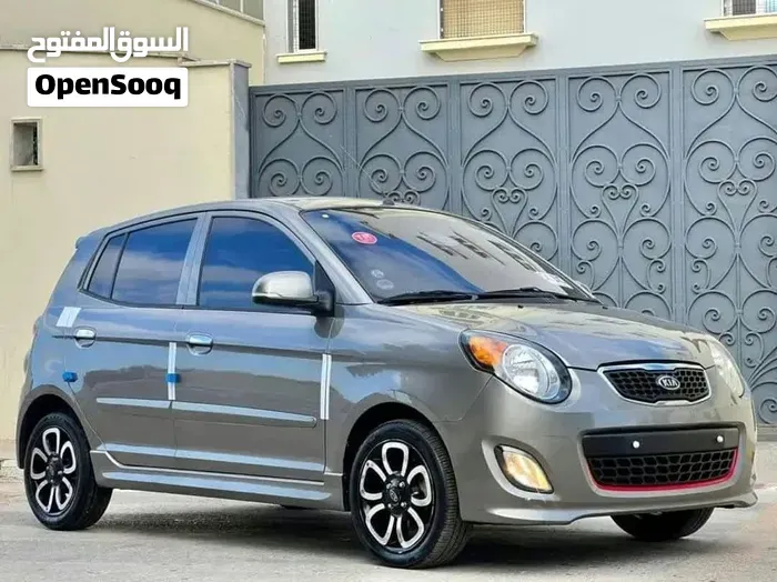 Kia Picanto 2010 photo 2