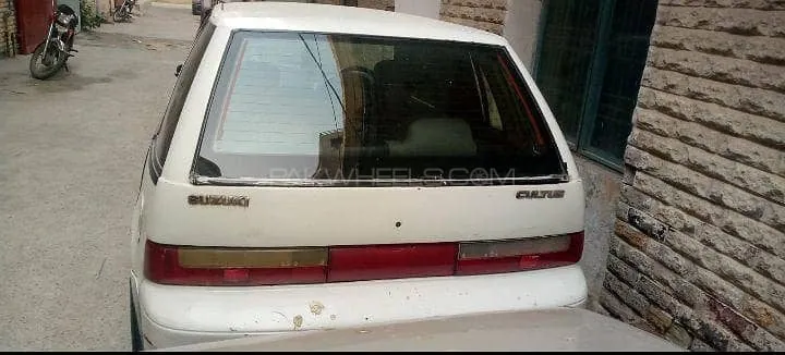 Suzuki Cultus