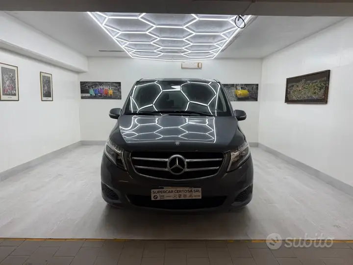 Mercedes-Benz V-Class 2015 photo 2