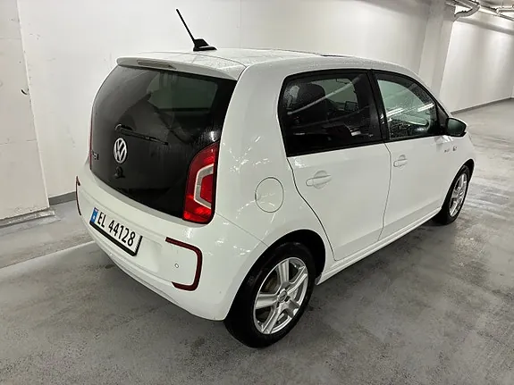 Volkswagen E-Up! 2015 photo 4