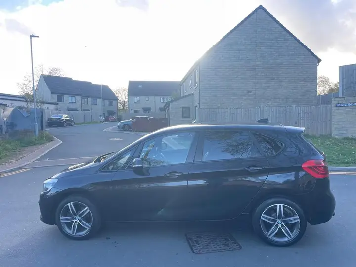 BMW 2 Series Active Tourer 2015 photo 4