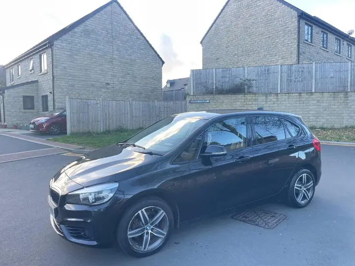 BMW 2 Series Active Tourer 2015 photo 3