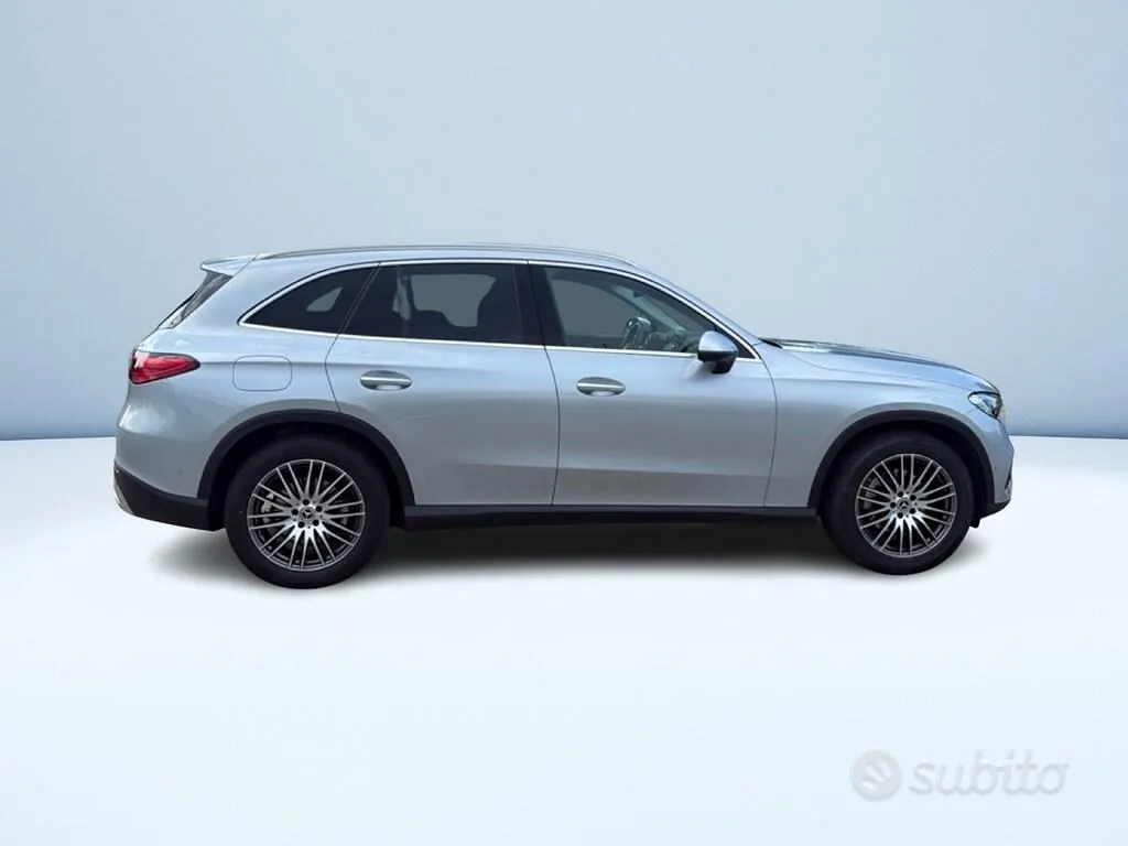 Mercedes-Benz Glc 2023 photo 3