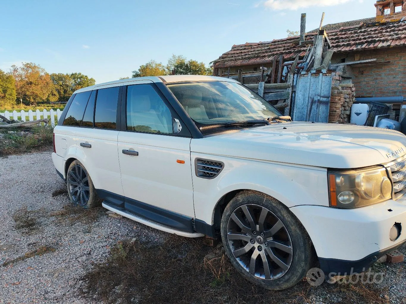 Land Rover Sport