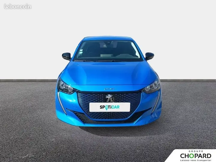 Peugeot 208 2022 photo 2