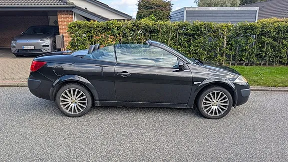 Renault Megane 2004 photo 3