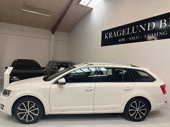 Skoda Octavia 2014 photo 4