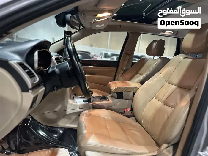 Jeep Grand Cherokee Limited 2014 photo 2