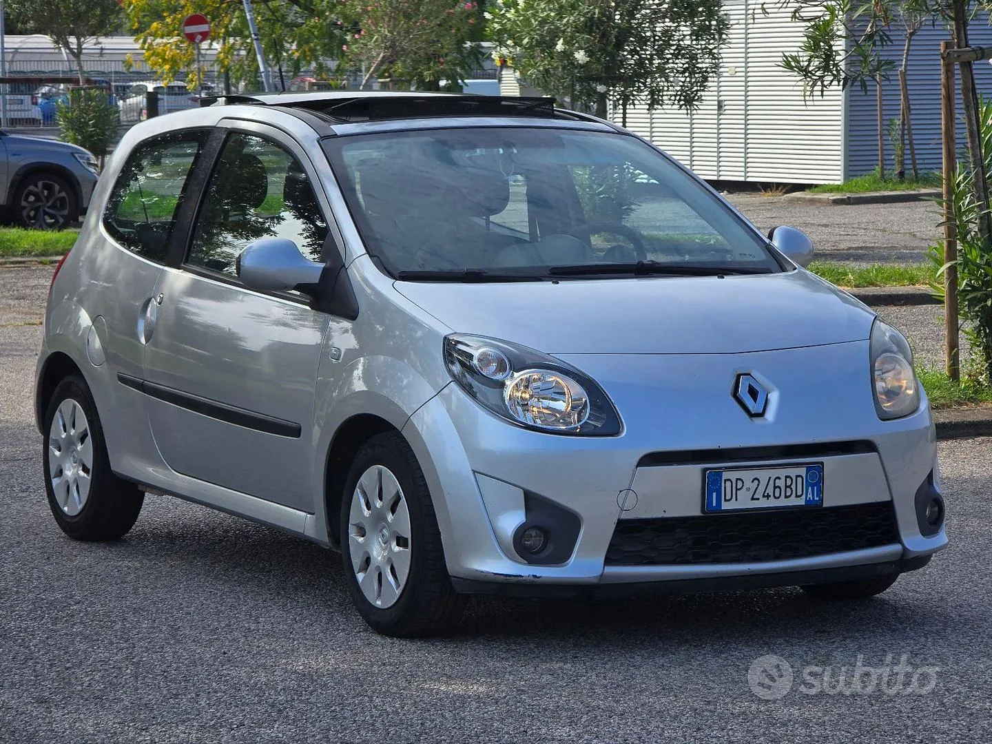 Renault Twingo 2008 photo 2