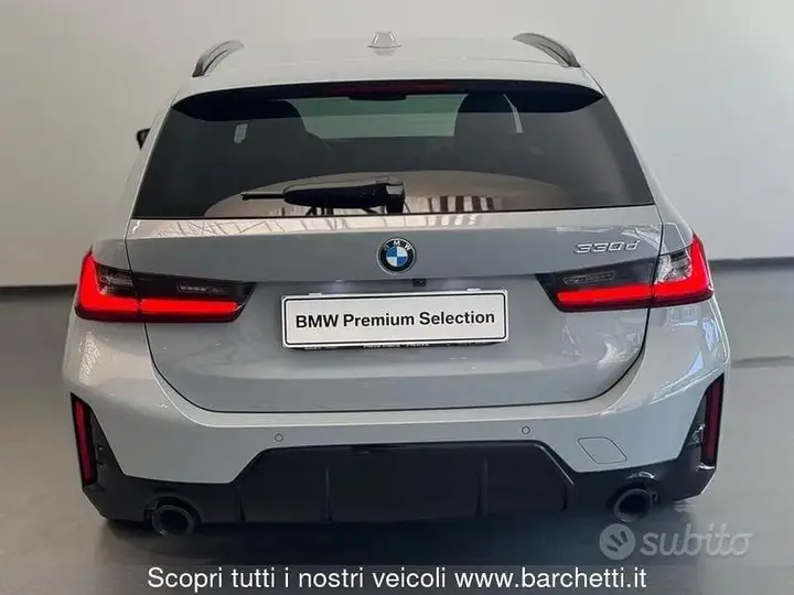 BMW 3 Series 2023 photo 2