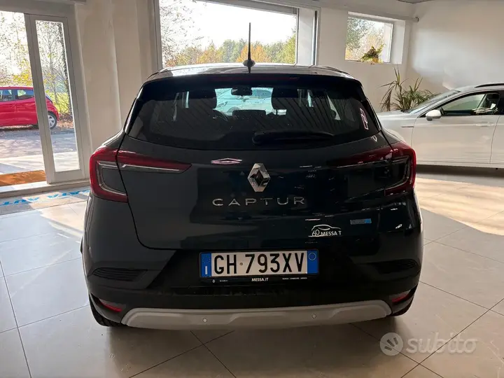 Renault Captur 2023 photo 5