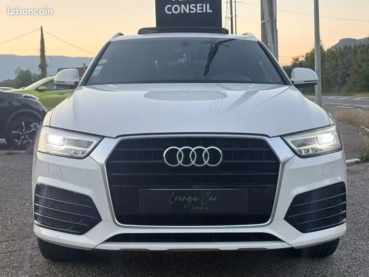 Audi Q3 2015 photo 2