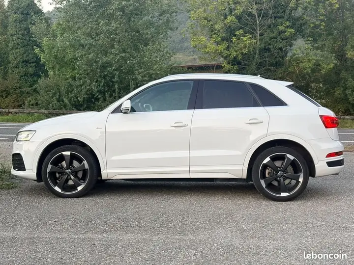 Audi Q3 2015 photo 4