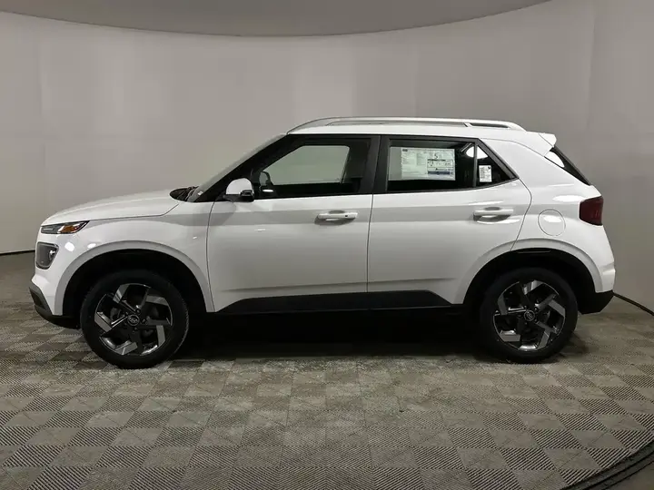 Hyundai Venue 2026 photo 4