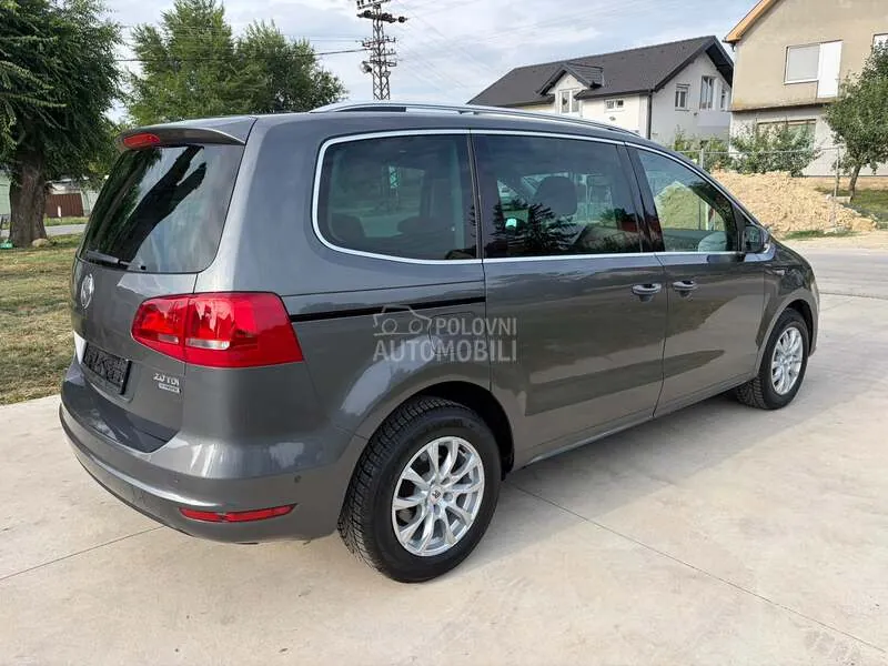 Volkswagen Sharan 2010 photo 3