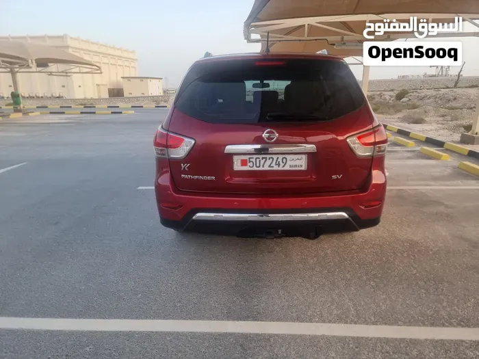 Nissan Pathfinder 2015 photo 2